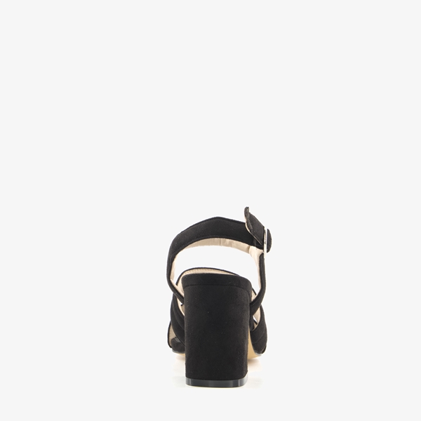Blue Box dames sandalen met blokhak zwart