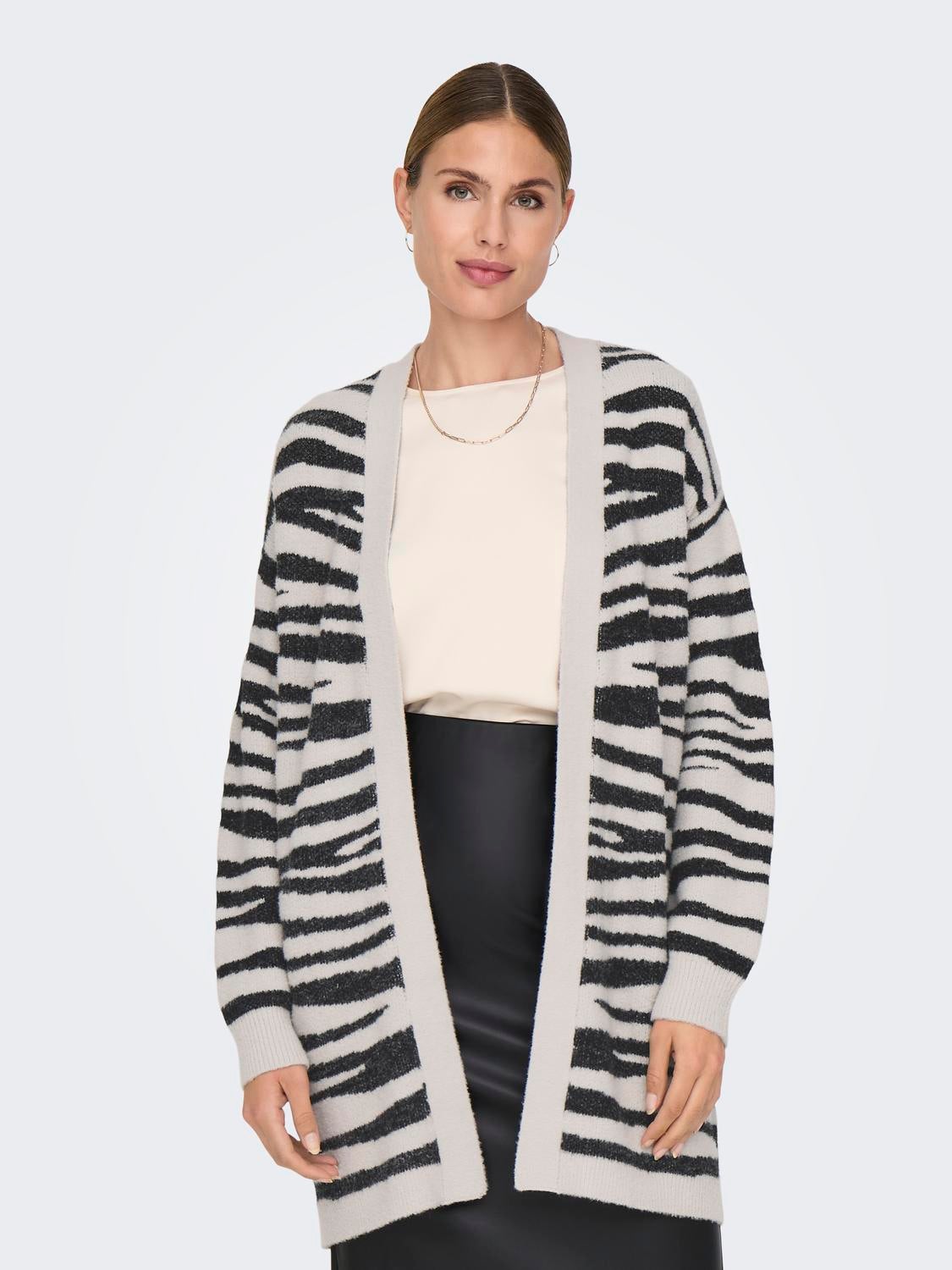 JDYLORRAINE Strickjacke Cement