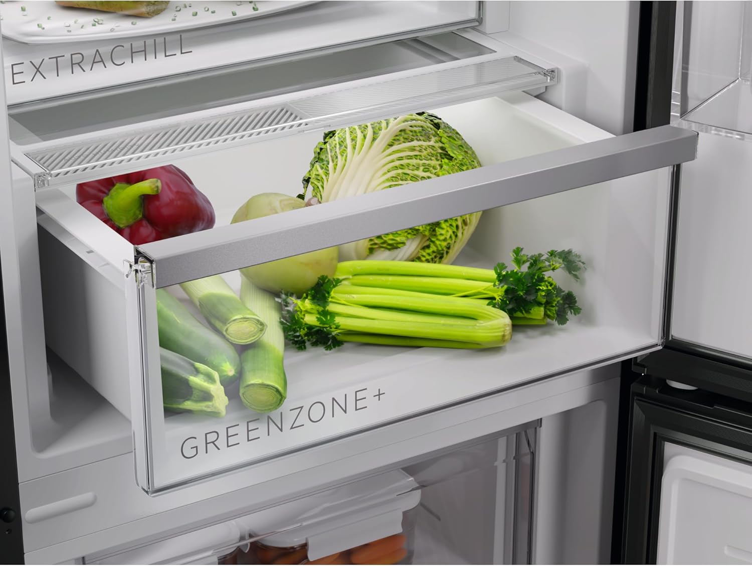 AEG 8000 Cooling 360° / Freistehende Kühl-Gefrierkombination/WiFi-Vernetzung / 1870 mm / 328 L/CustomFlex – flexibles Türablagesystem/NoFrost ORC8M321CX Gebürstetes Edelstahl