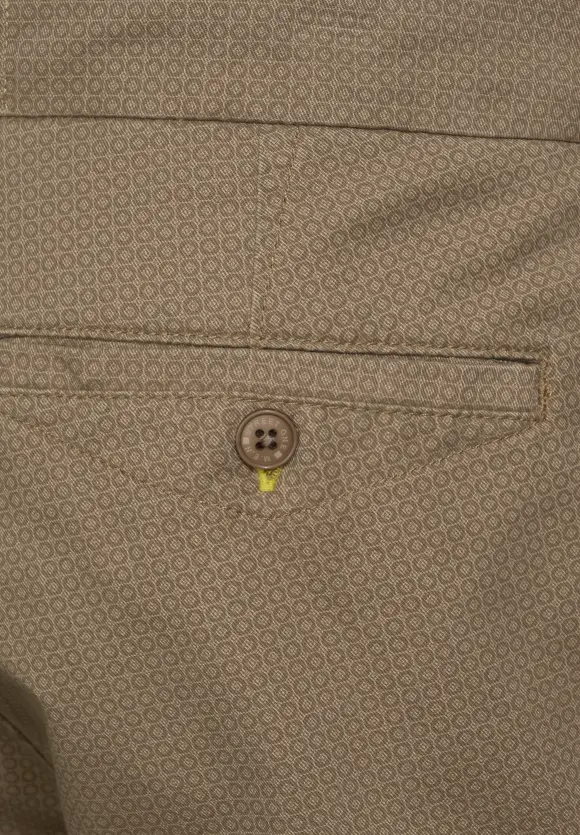 Slim Fit Shorts mit Print - seed beige