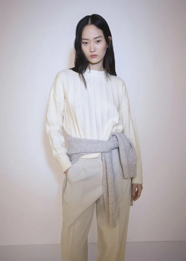 MANGO SWEATER. -- TALDON Light beige