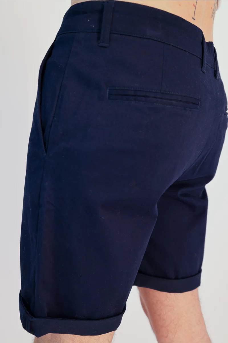 BEACH MOUNTAIN Herren Short