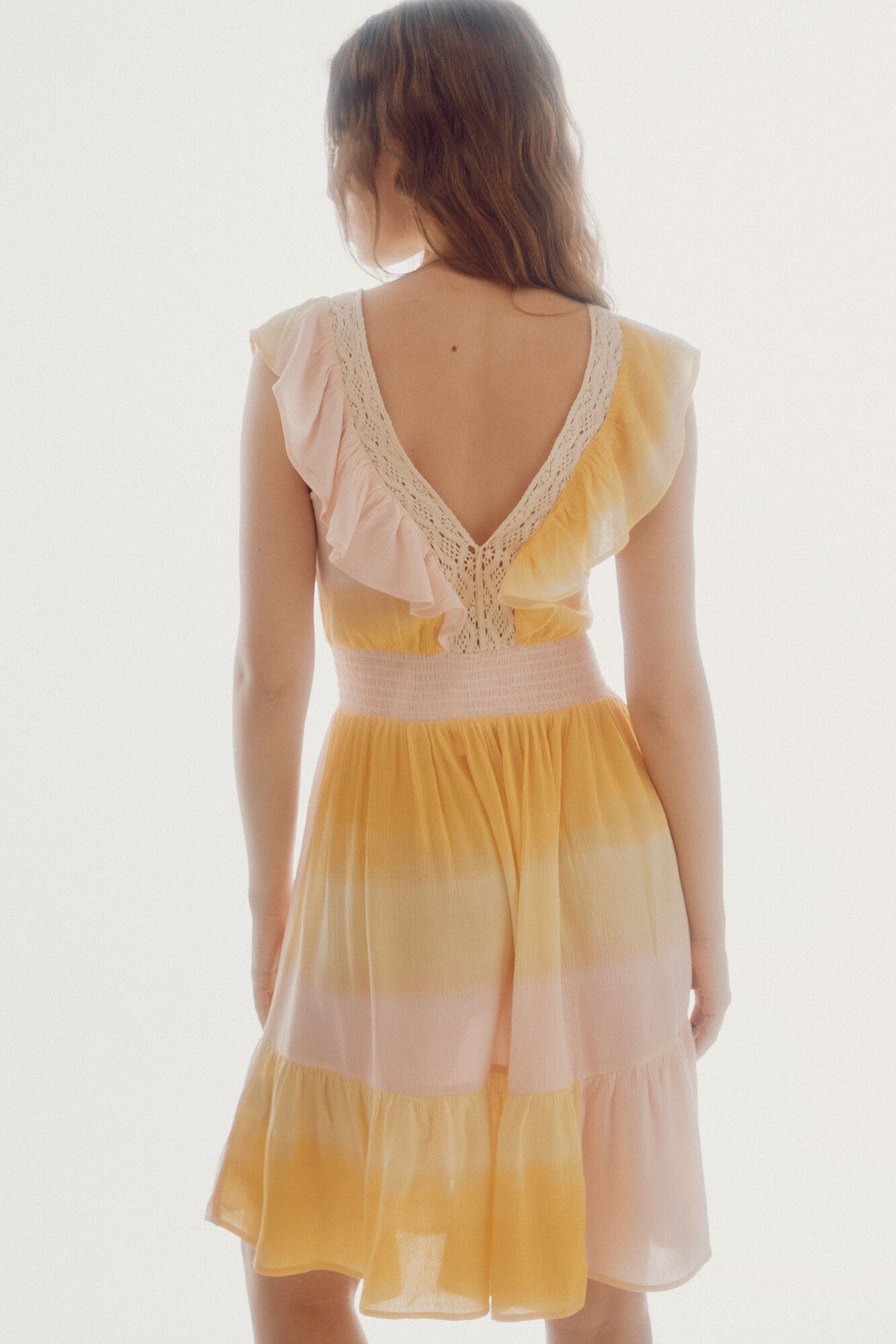 Vestido curto estampado - Estampa amarela