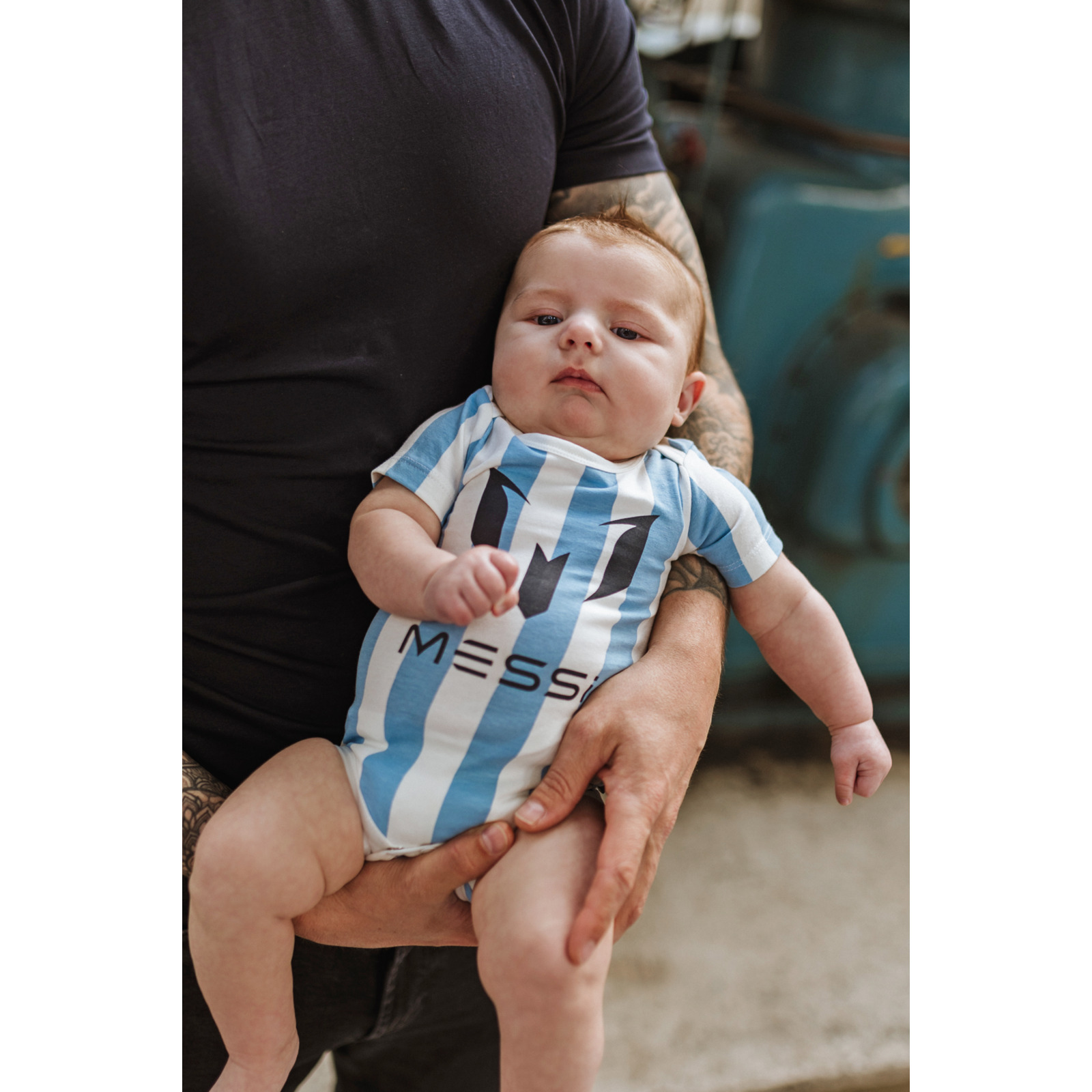 Messi Baby-Body AOP 2 Farben hellblau