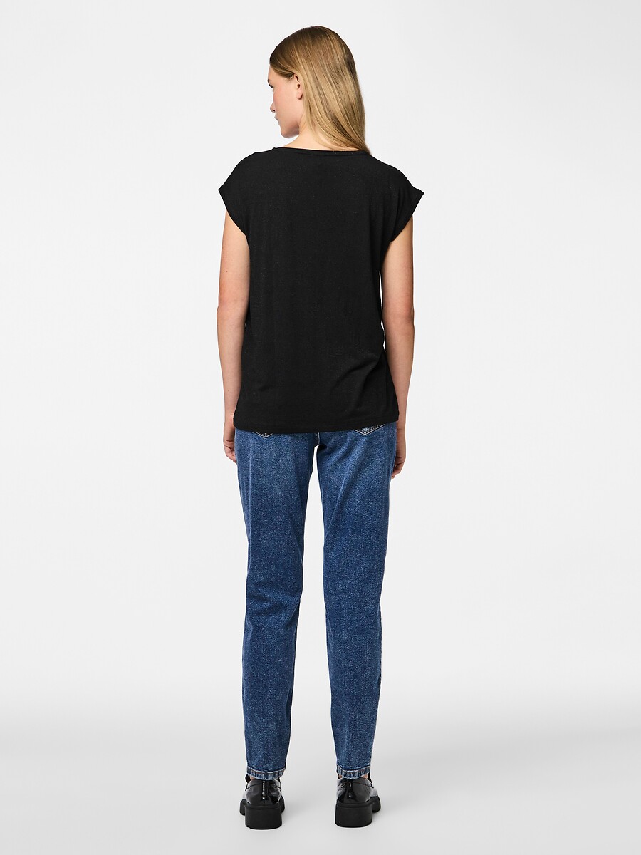 PEÇAS<br>Camiseta com efeito brilhante