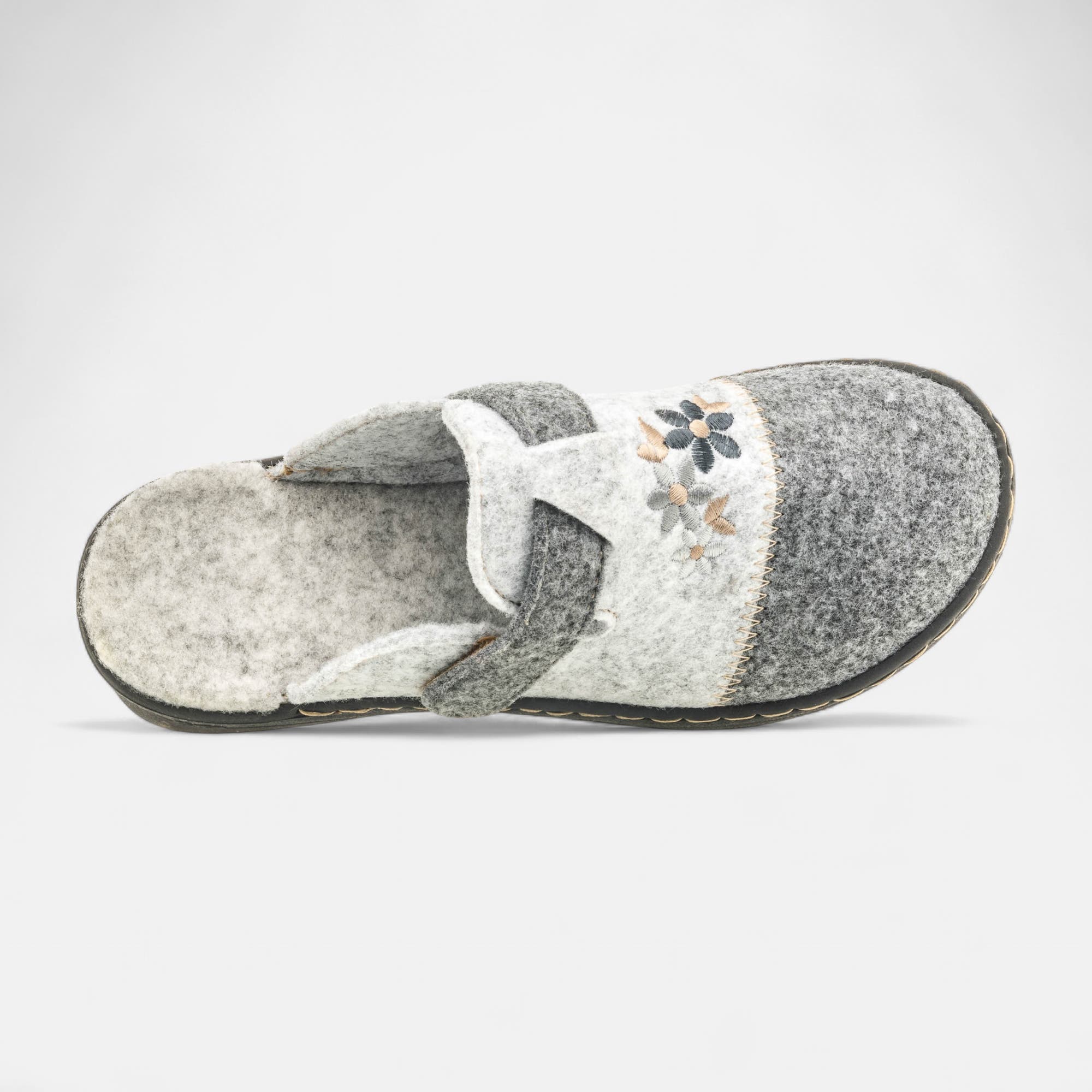 Pantoufles sabots Femme gris
