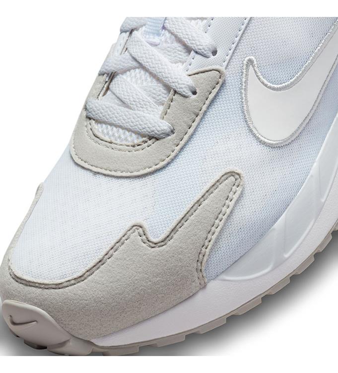 Nike Men Air Max Solo Sneakers