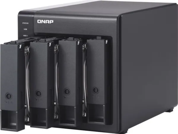 QNAP TR-004 - Harddisk-array - 0 TB - 4 bays (SATA-300) - USB 3.2 Gen 1 (ekstern)