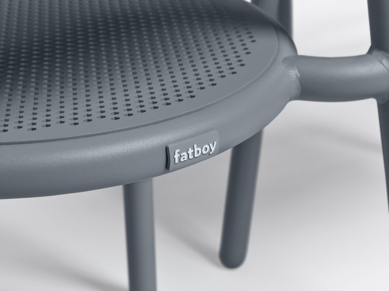 Fatboy Toni tuinstoel met armleuningen antraciet