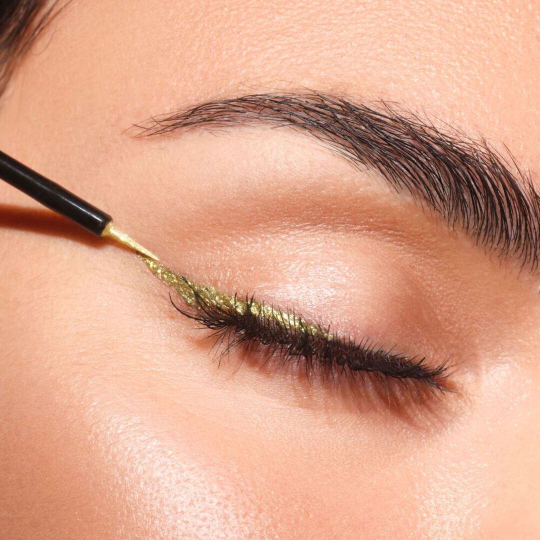 SPARKS OF JOY Long-Wear Metallic Liquid Liner