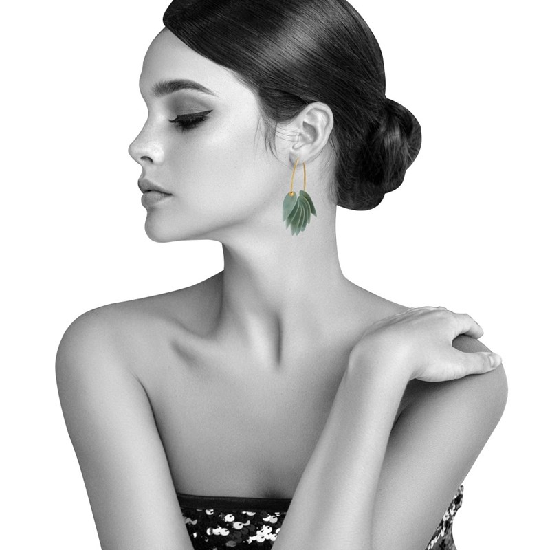 Boucles d'Oreilles Créoles en Acier Pétales en Bois