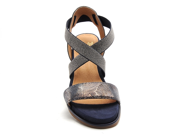 Mamzelle nu pieds talons femme naf bleu