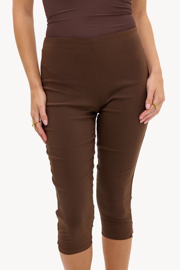 CHILL & THRILL - BROWN DARK