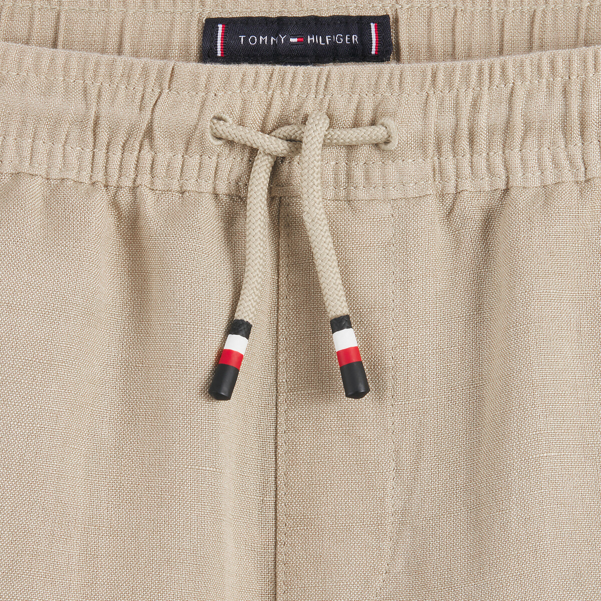 TOMMY HILFIGER<br>Shorts de linho