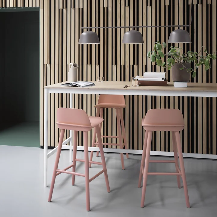 Muuto - Nerd Barhocker H 65 cm, Eiche