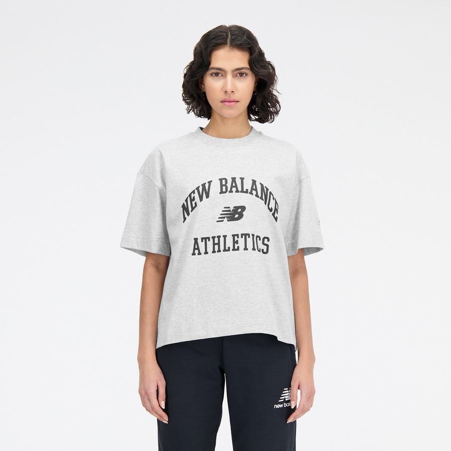 New Balance T-Shirt Athletics Varsity Boxy - Gris Femme