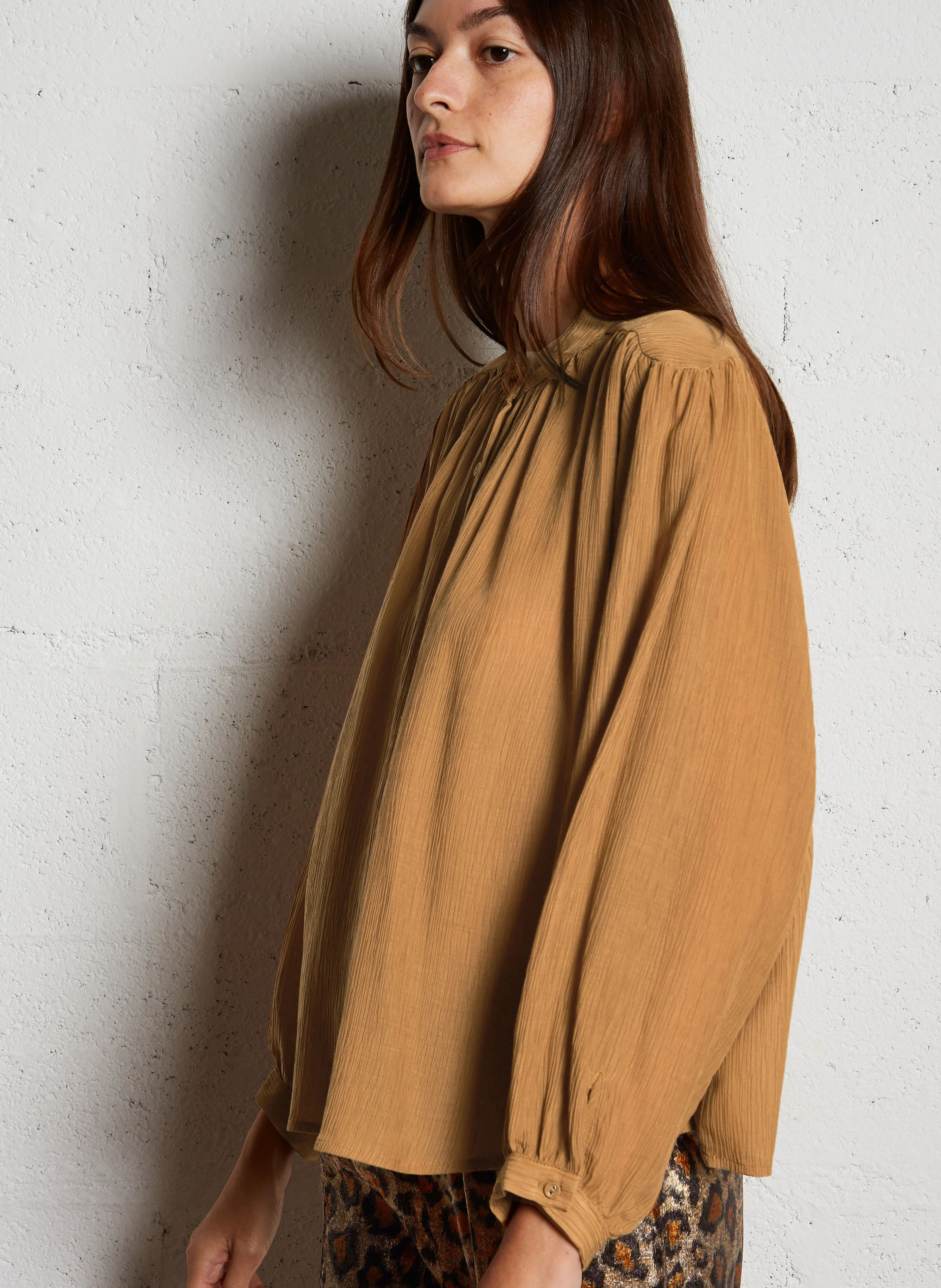 Chemise droite plissée | Marron