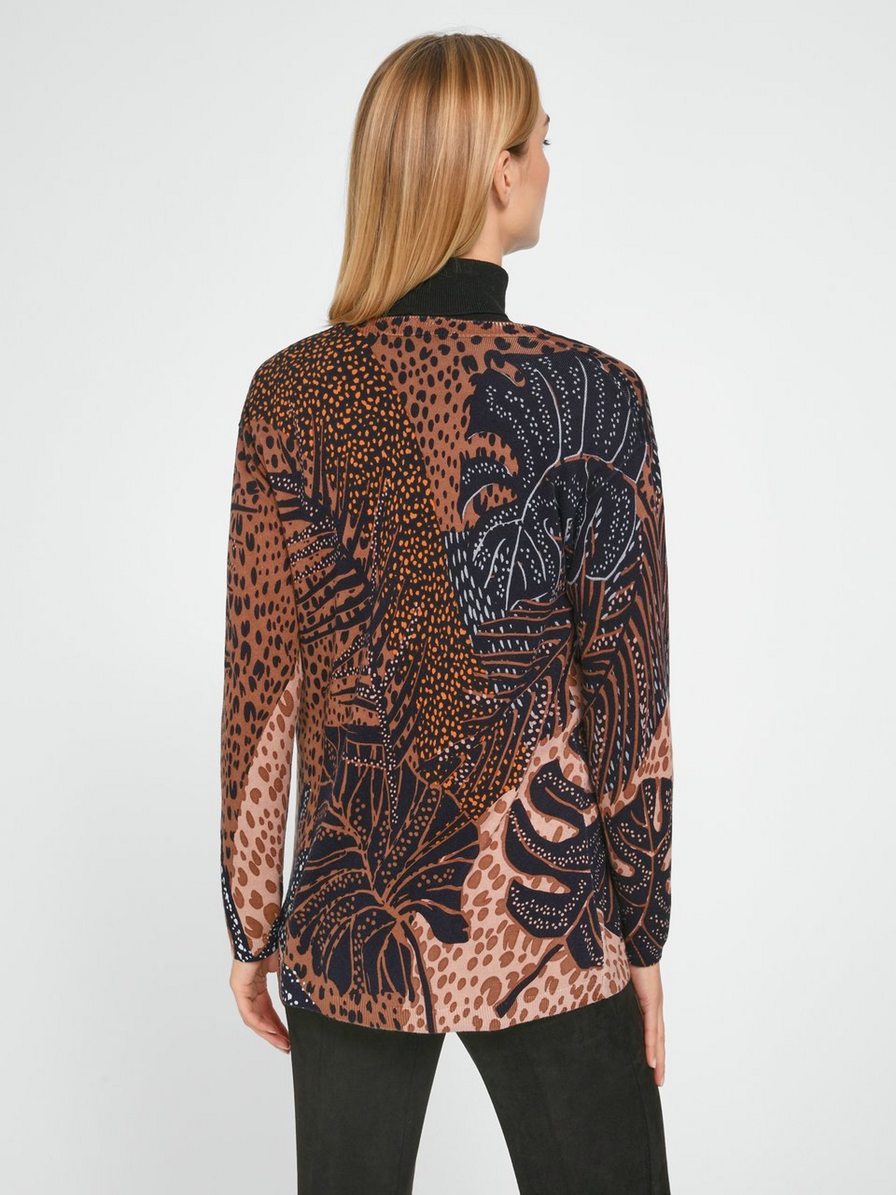 V-Pullover