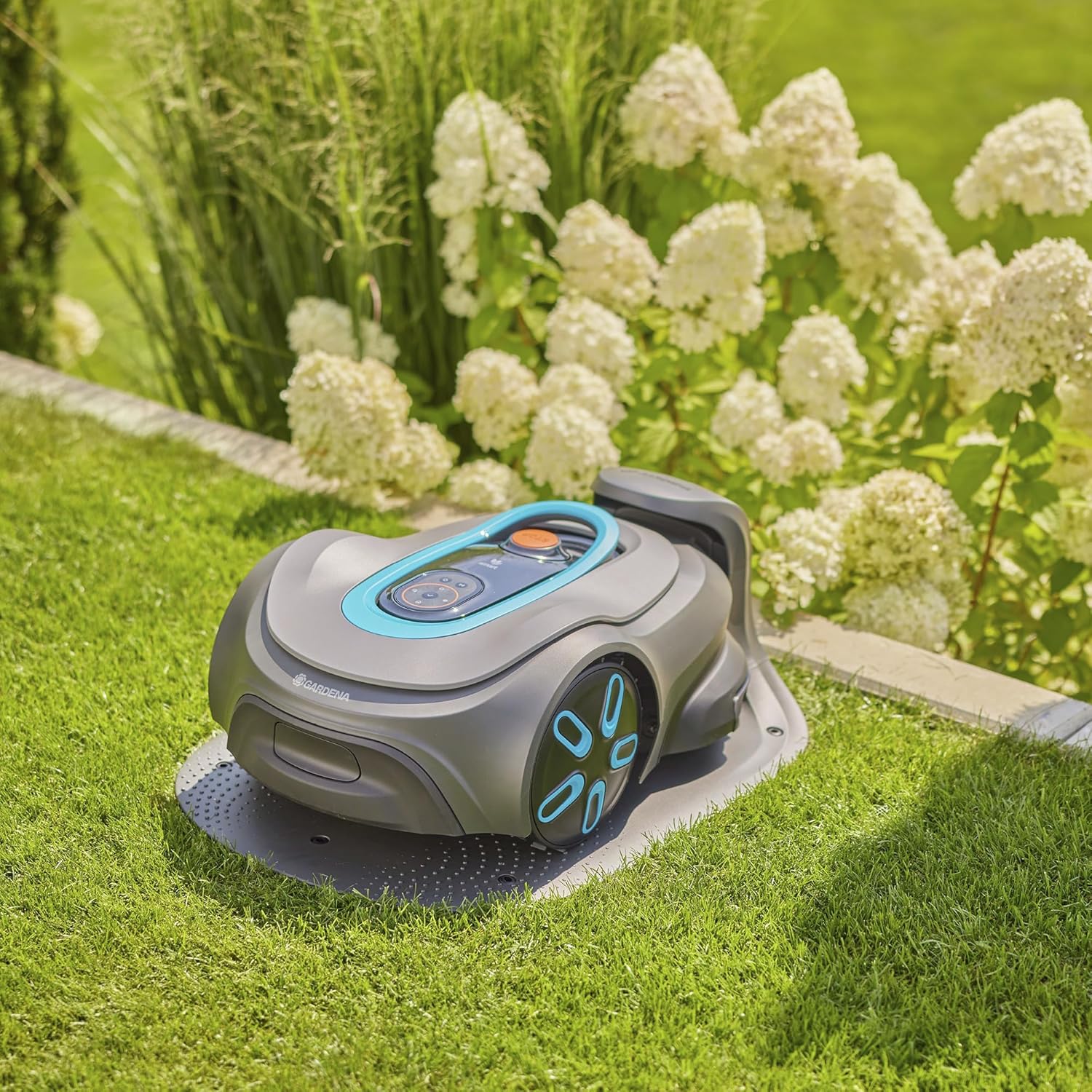 Gardena smart SILENO max 1500 m² Mähroboter, für Rasenflächen bis 1500 m², LONA Intelligence, Trim-to-Edge, DuoConnect, leiser Betrieb, intelligenter Mäher mit App Steuerung (19903-20)