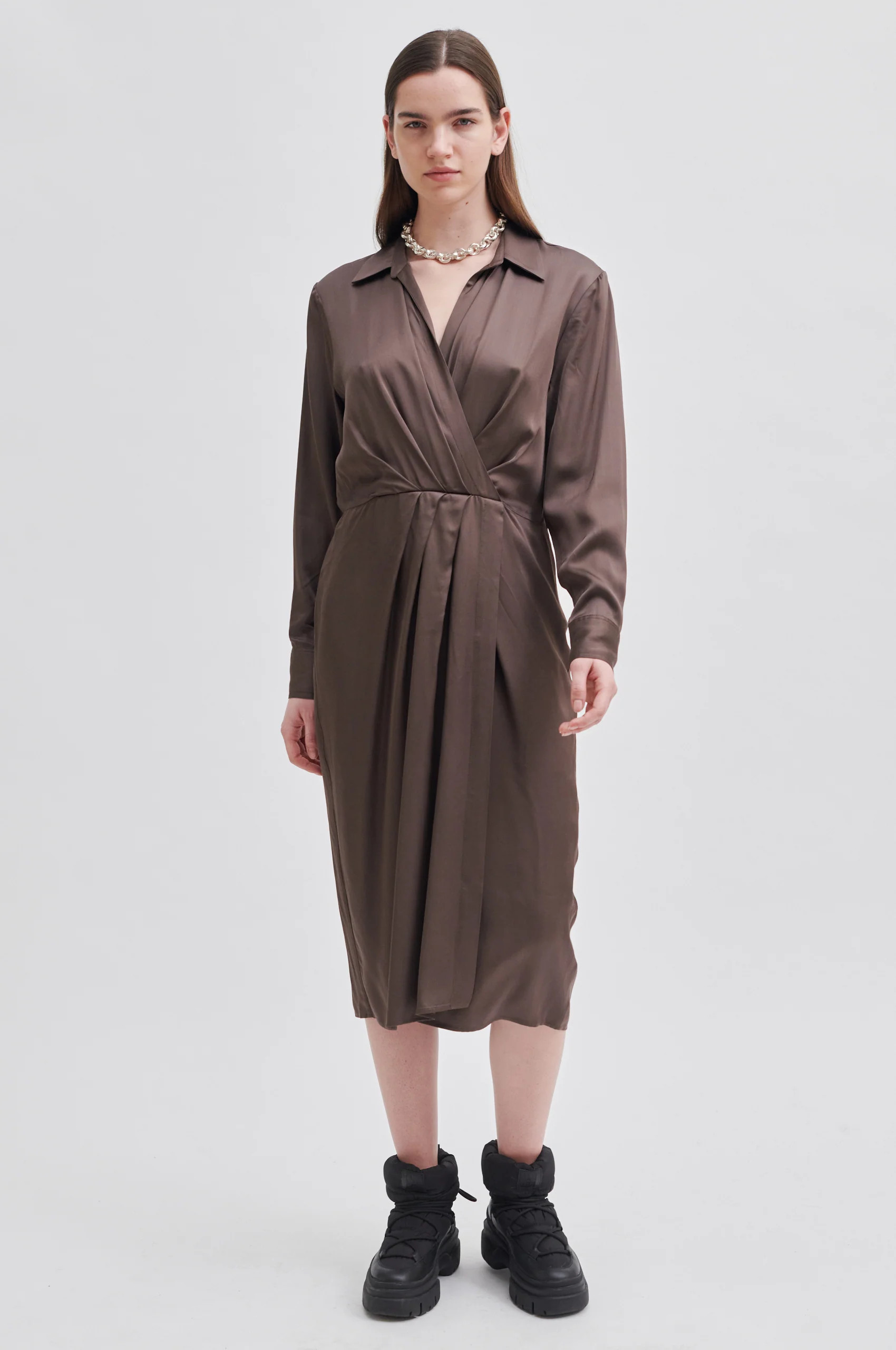 Second Female  Galeries kjole - Major Brown