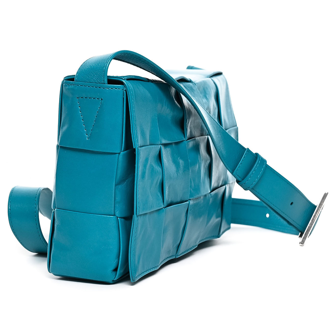 Bottega Veneta Sac bandoulière en Cuir Cassette bleu - Parfait état - Longueur 23 cm