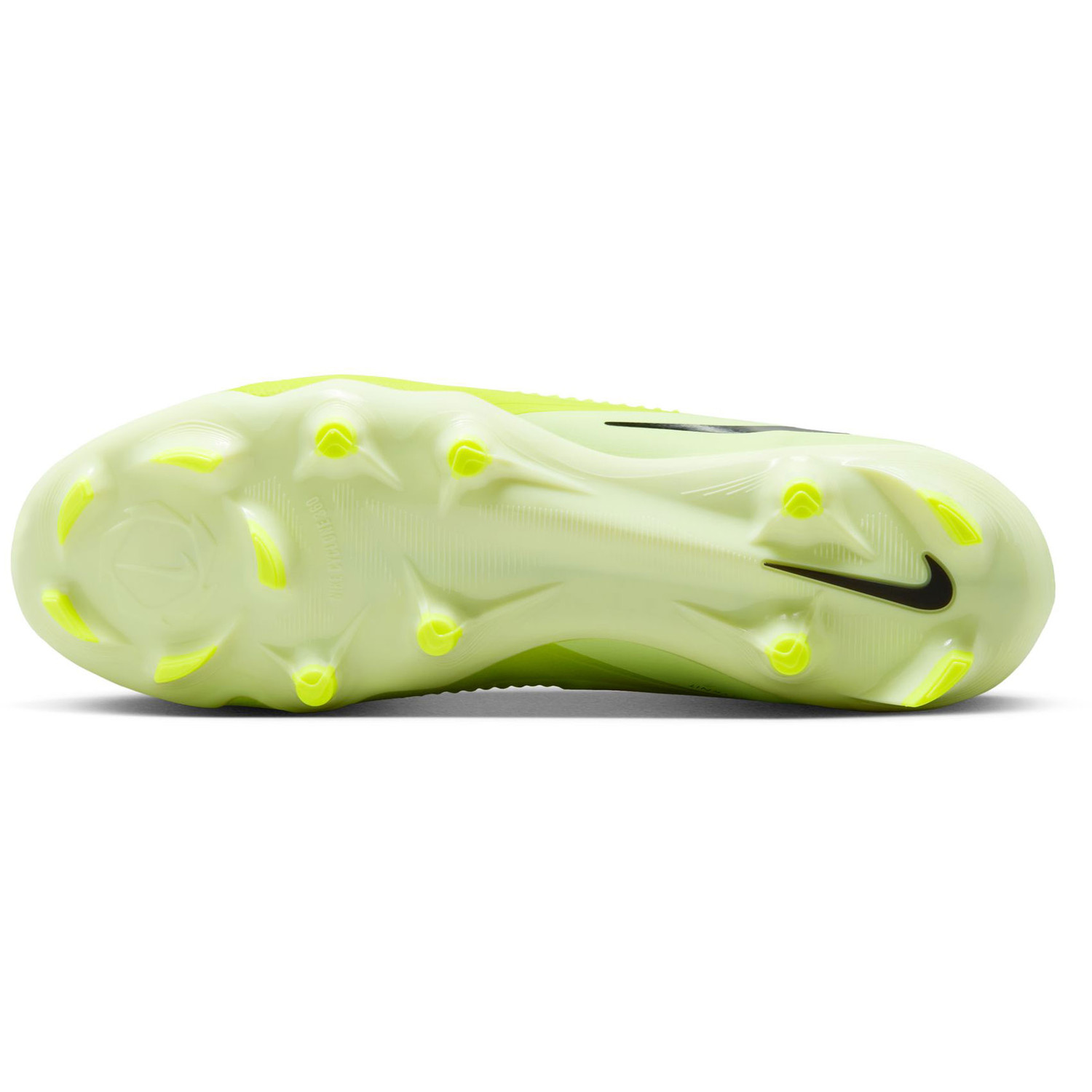 Nike Phantom 6 High Pro FG