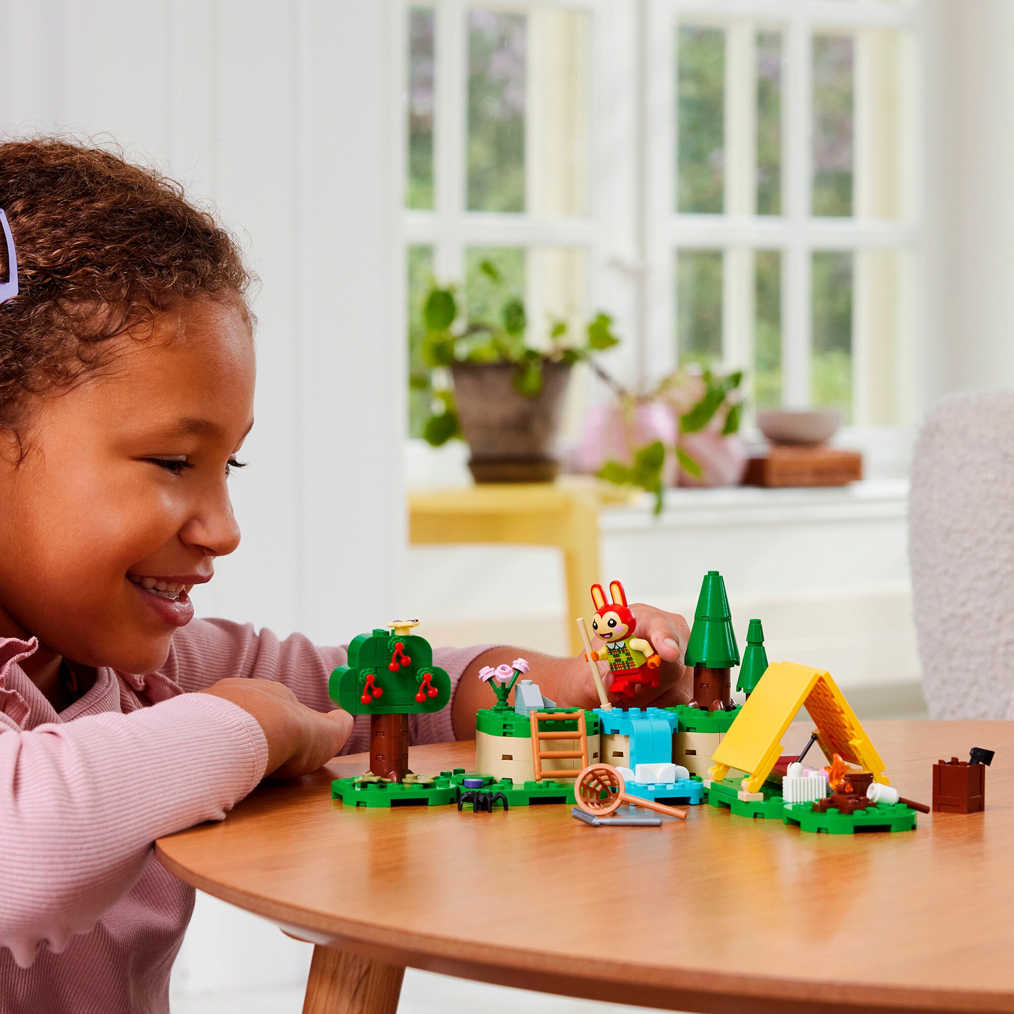 LEGO Konstruktionsspielzeug Animal Crossing Mimmis Outdoor-Spaß