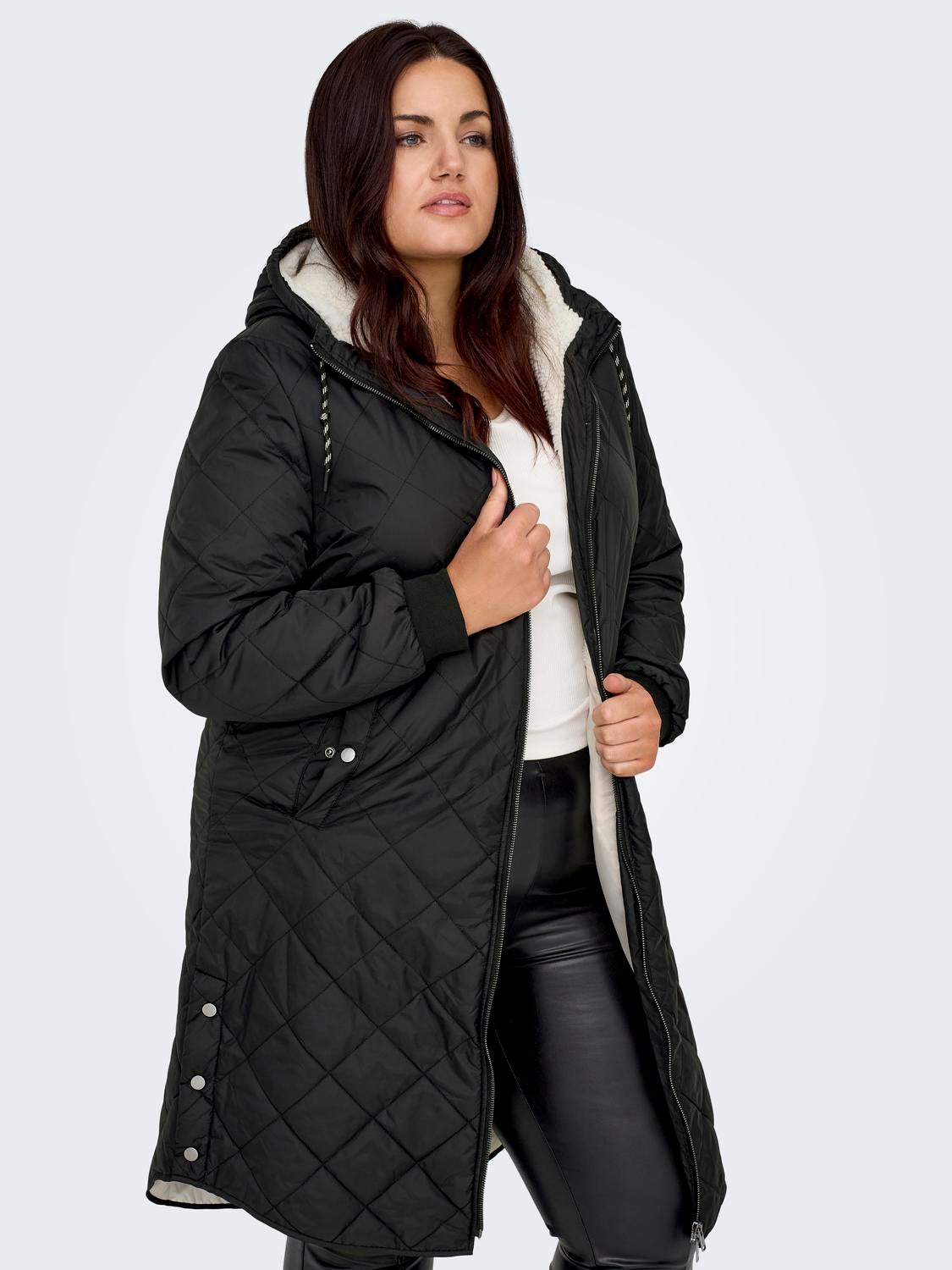 CARNEWSANDY Steppjacke Black