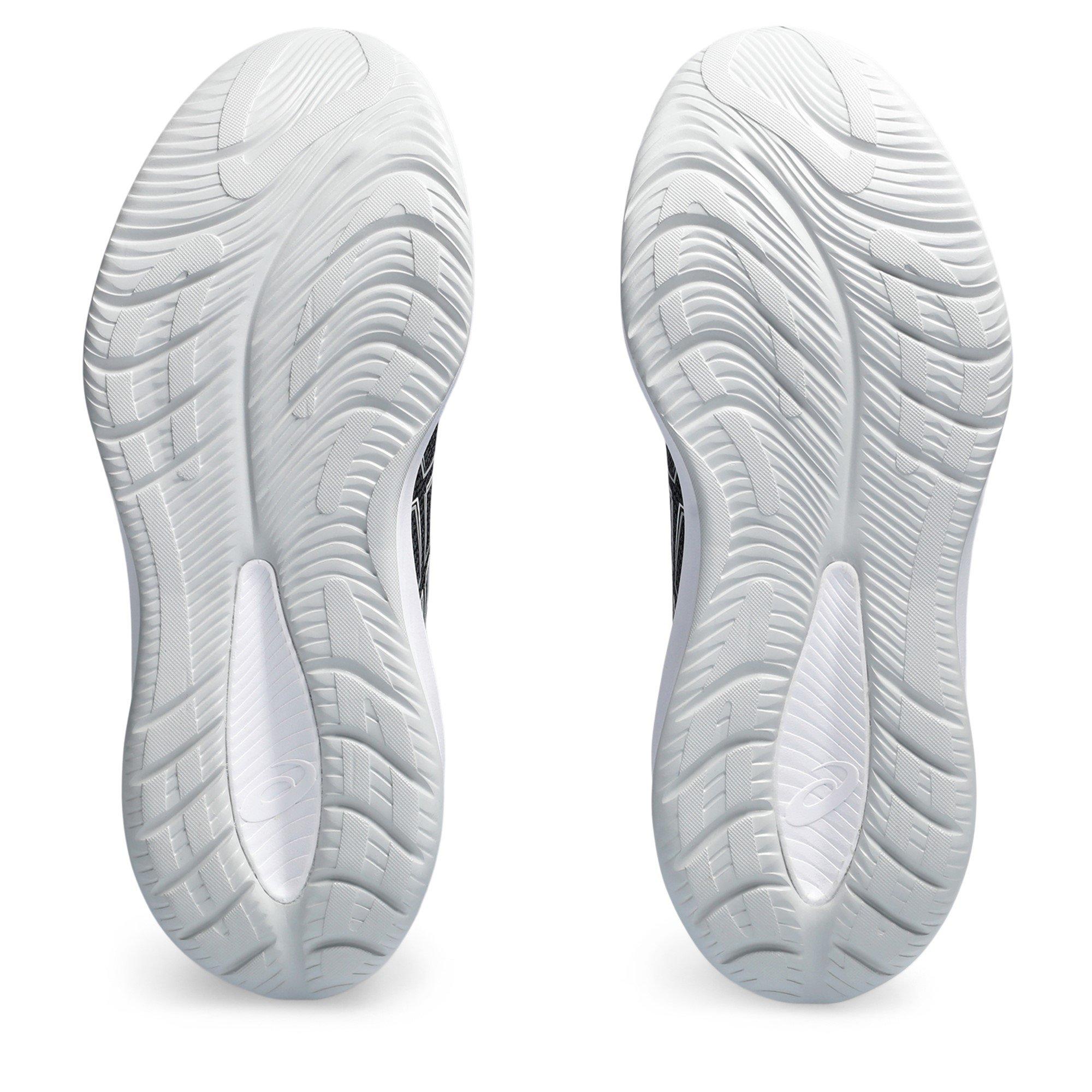 Asics Gel Cumulus 26 Running Trainers Womens