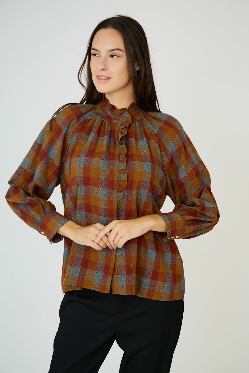 ATÉ BREVE<br>Blusa xadrez com gola mao