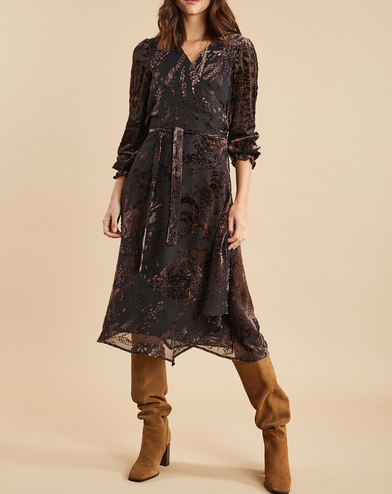 Lauren Vidal Robe en Soie mélangée Opium motifs velours prune