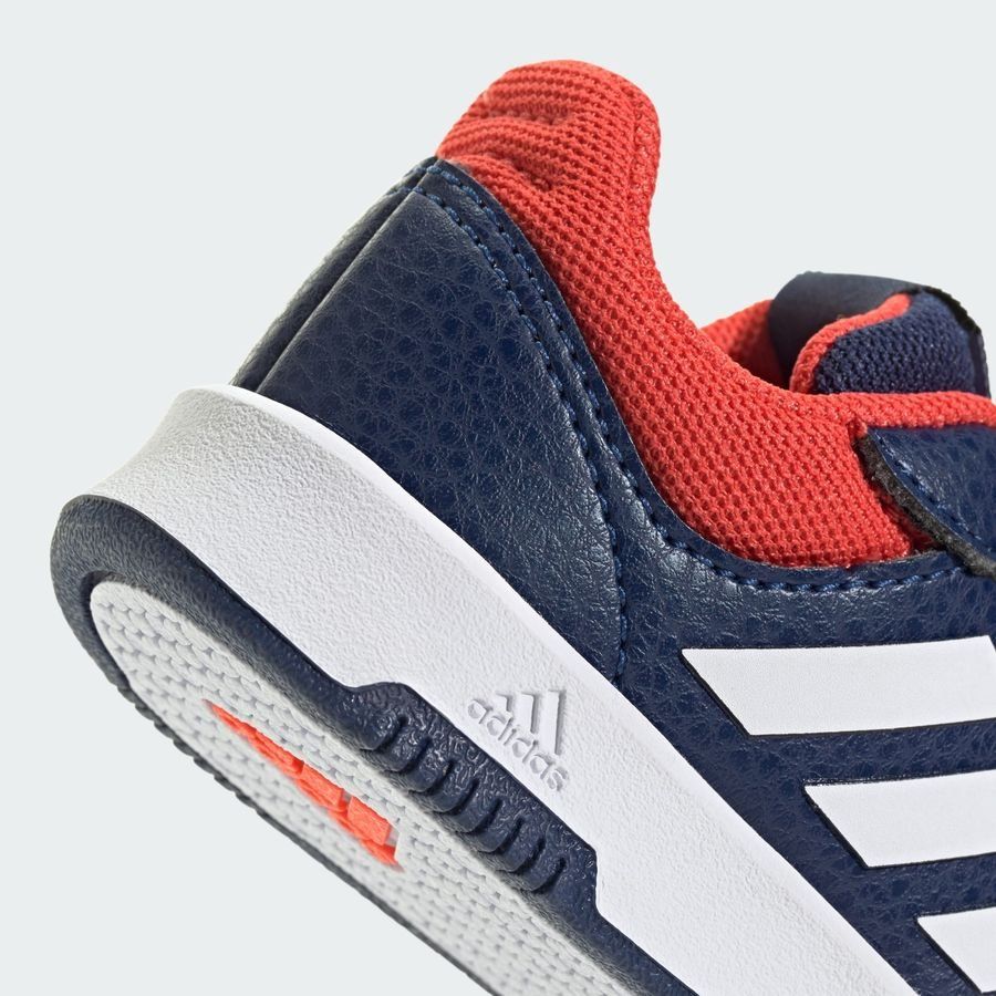 Adidas Chaussure à scratch Tensaur