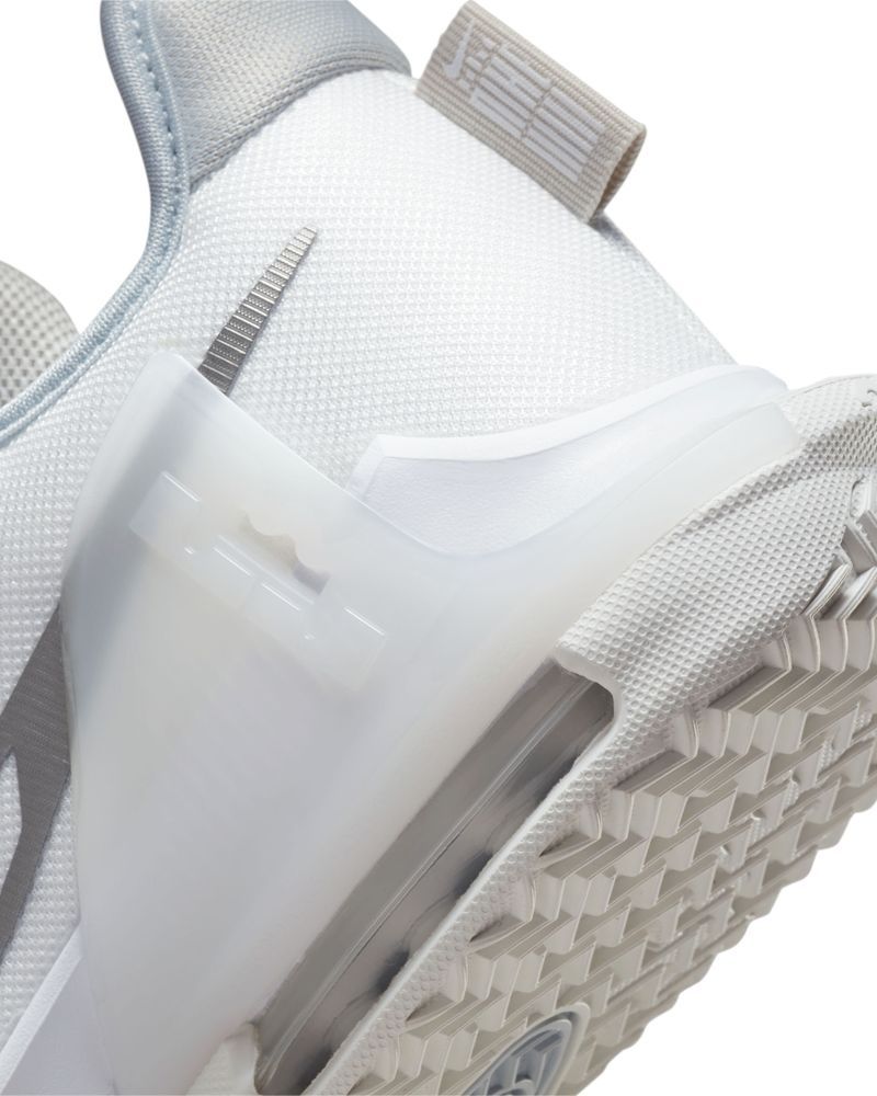 Chaussures de basket Nike Witness 6 Blanc pour homme