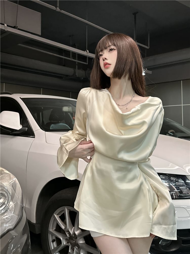 Ukiyo - Blouse met lange mouwen, col en satijnen strikceintuur