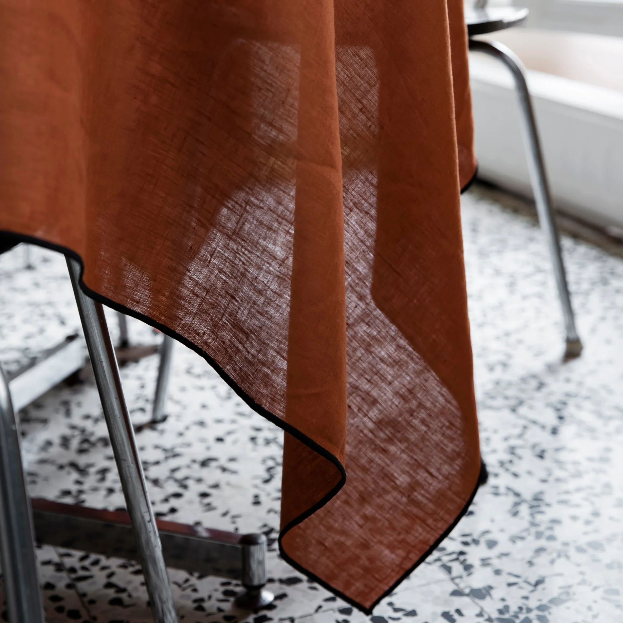 CARLINA - Nappe carrée | Orange