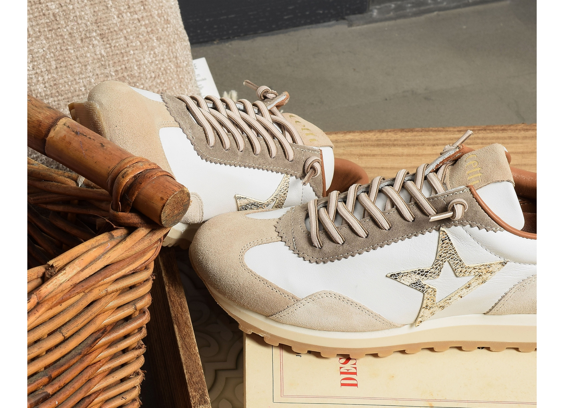 C1259 w beige blanc