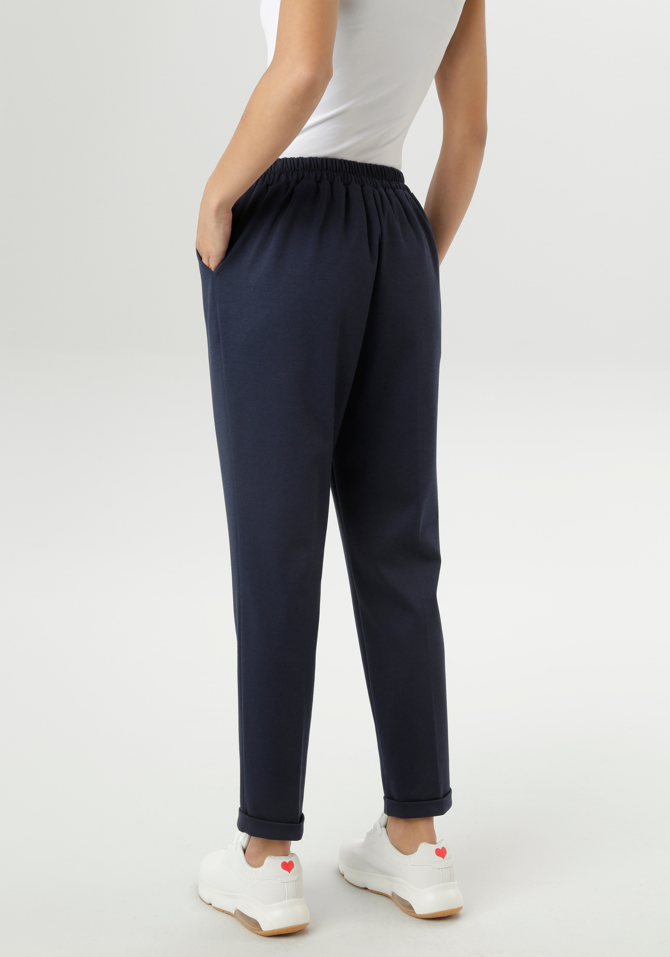 Aniston SELECTED Schlupfhose  mit Bundfalten