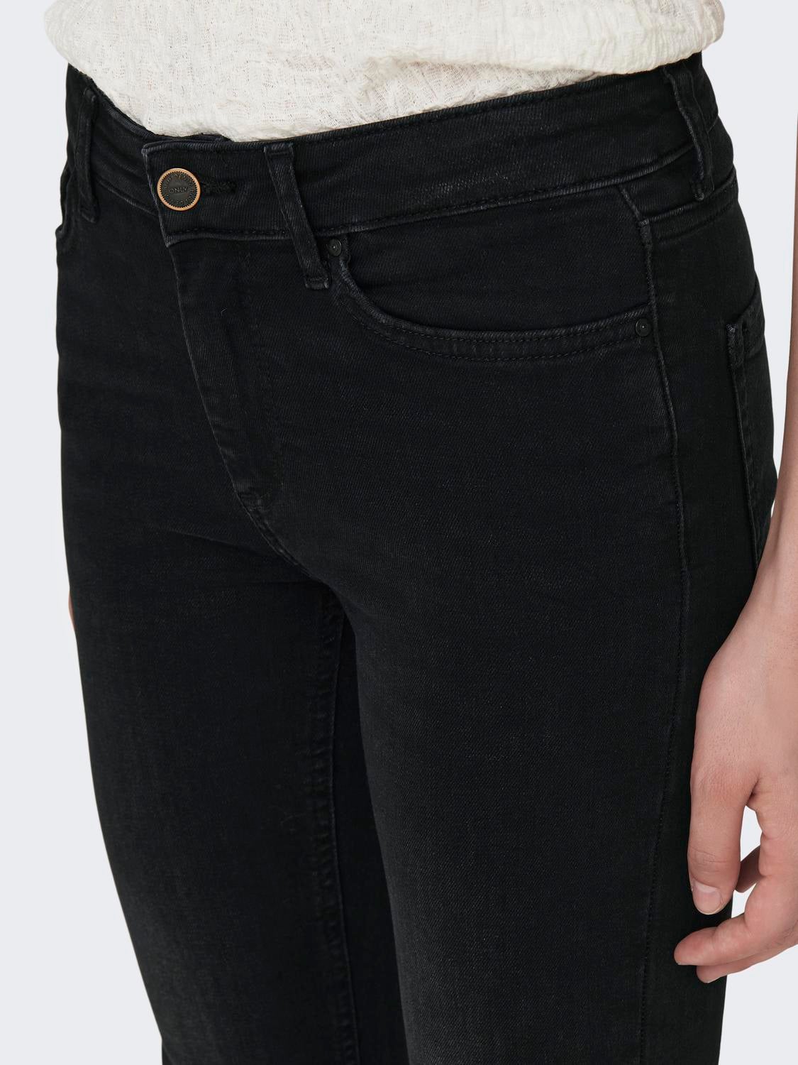 ONLBLUSH Mittlere Taille Ausgestellt Jeans Washed Black