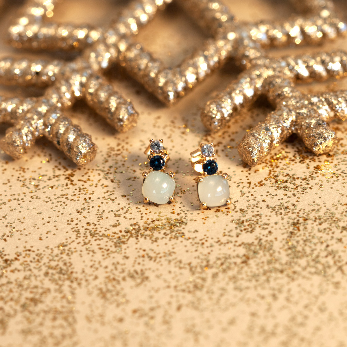 Boucles d'oreilles plaqué or agates zirconias