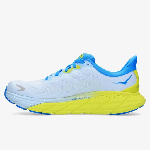 Hoka Arahi 6