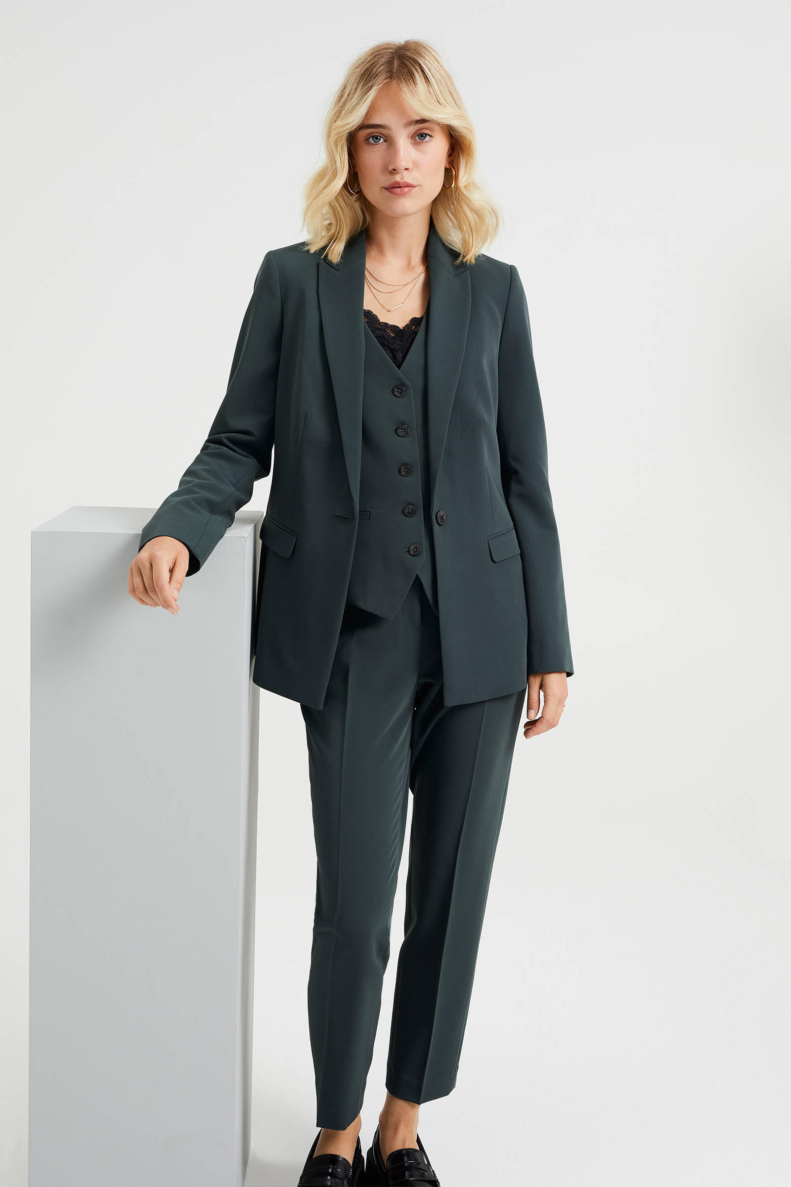 WE Fashion getailleerde blazer donkergroen