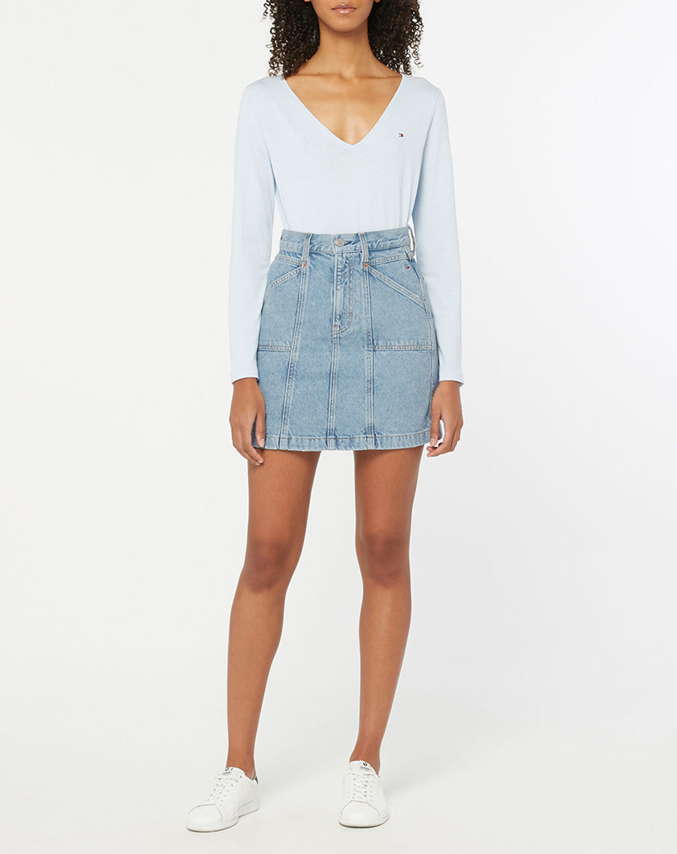 Tommy Jeans Jupe Regular en Jean Mom bleu clair
