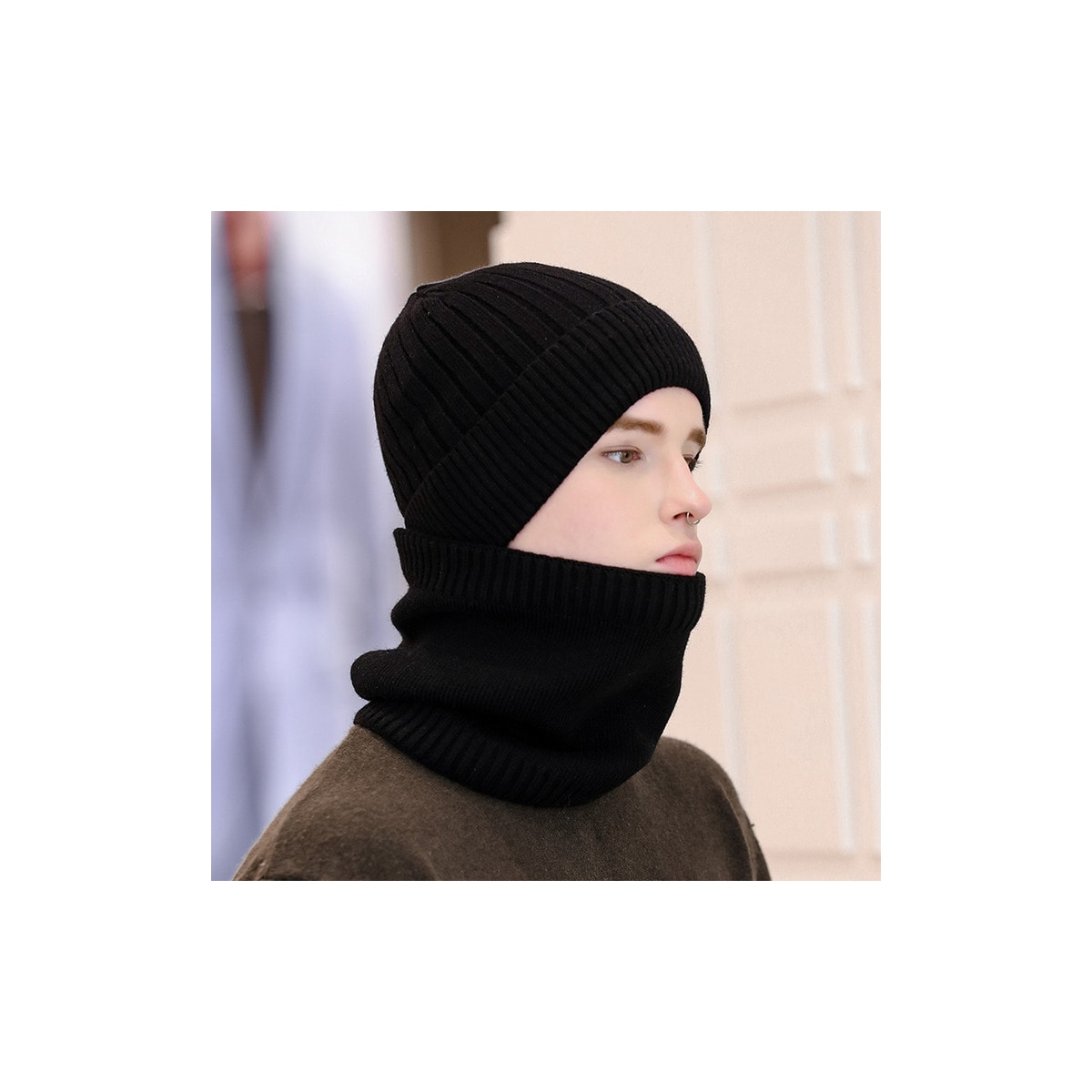Strikket hatt og nakkevarmer - Menn - Svart