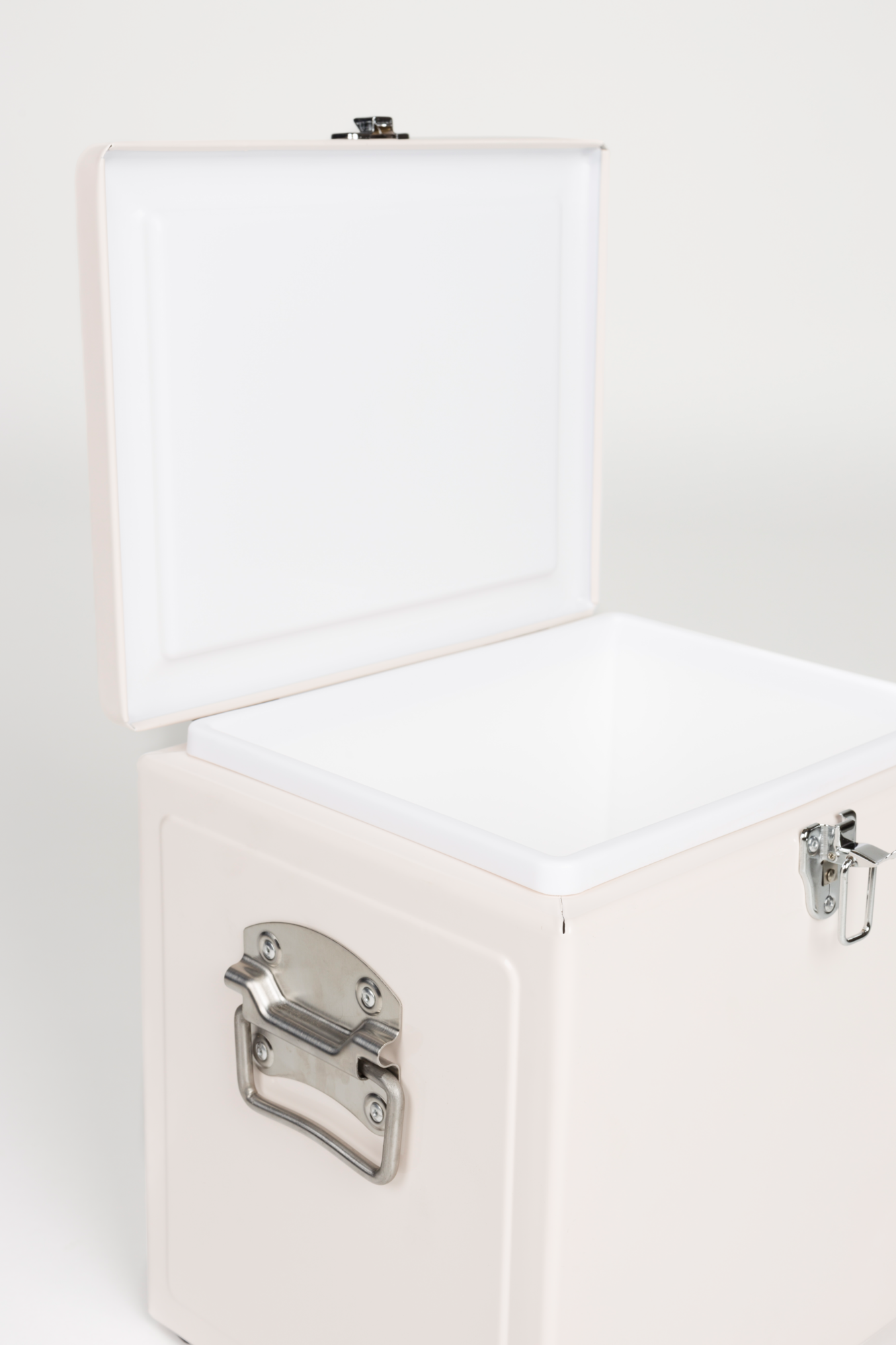 Cooler Be Cute Cream