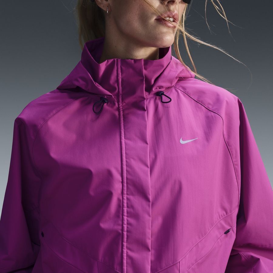 Nike Storm-FIT Swift