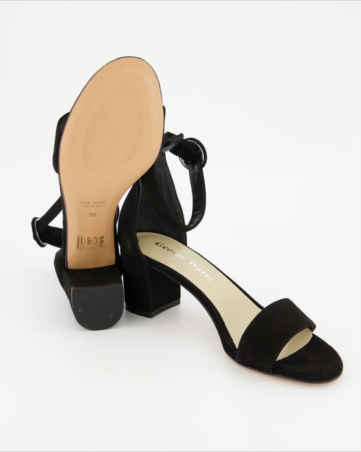 George Watts Cardine 55 Sandalen in Schwarz