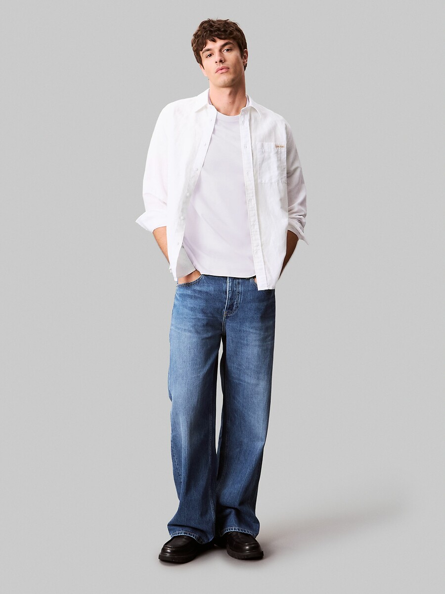 CALVIN KLEIN JEANS<br>Camiseta básica de manga curta