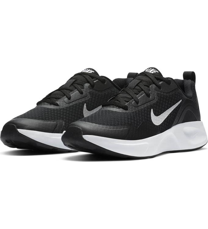 Nike WearAllDay Big Kids Shoe BLACK-WHITE