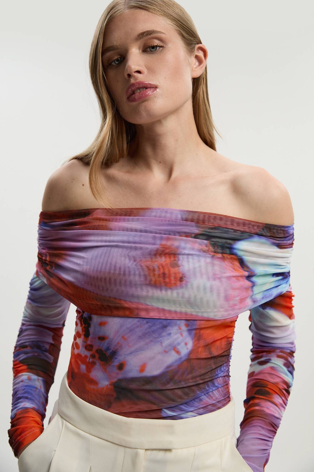 KarenMillen Body en Maille Imprimé Floral à Épaules Dénudées