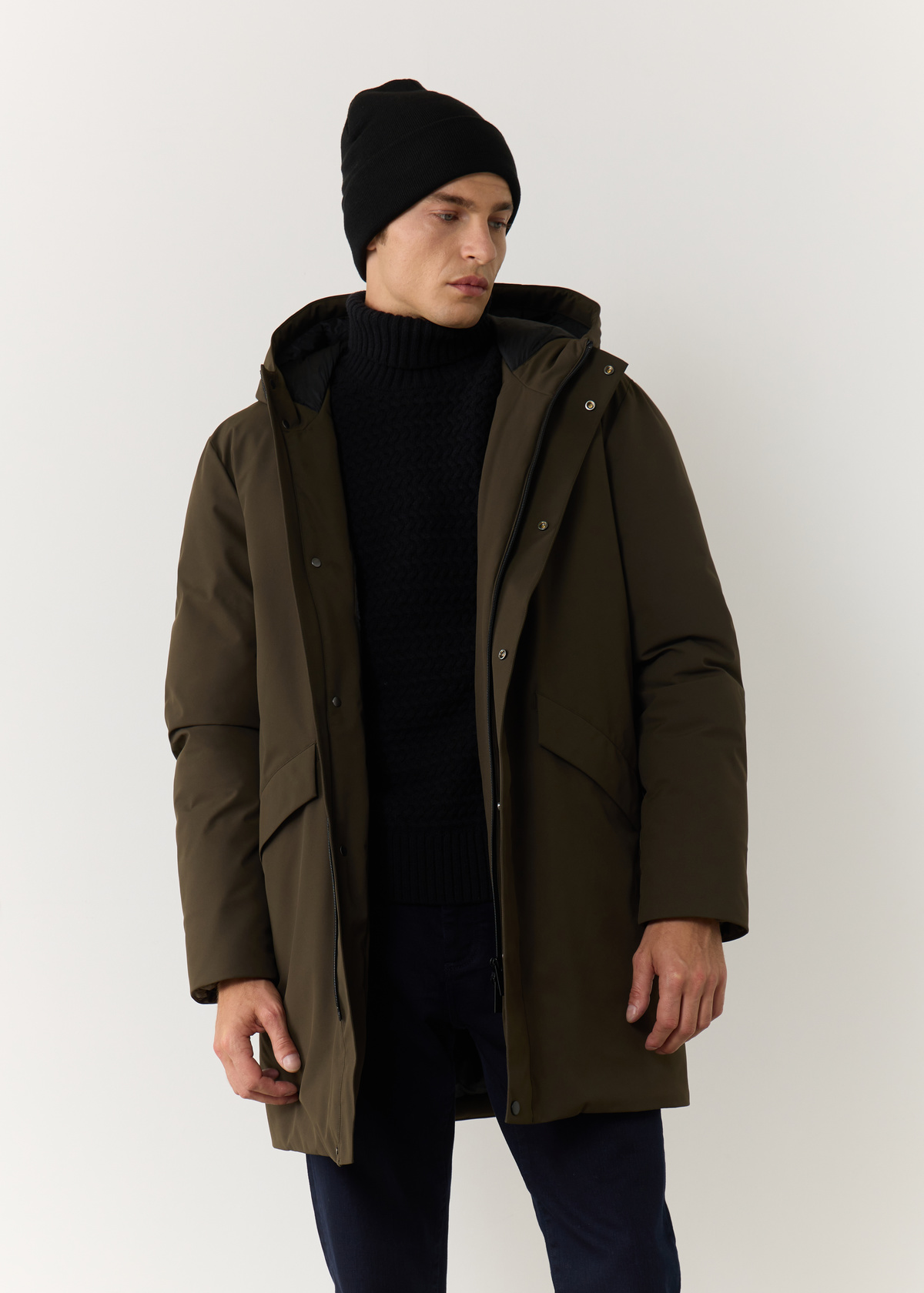 Parka unie kaki à capuche